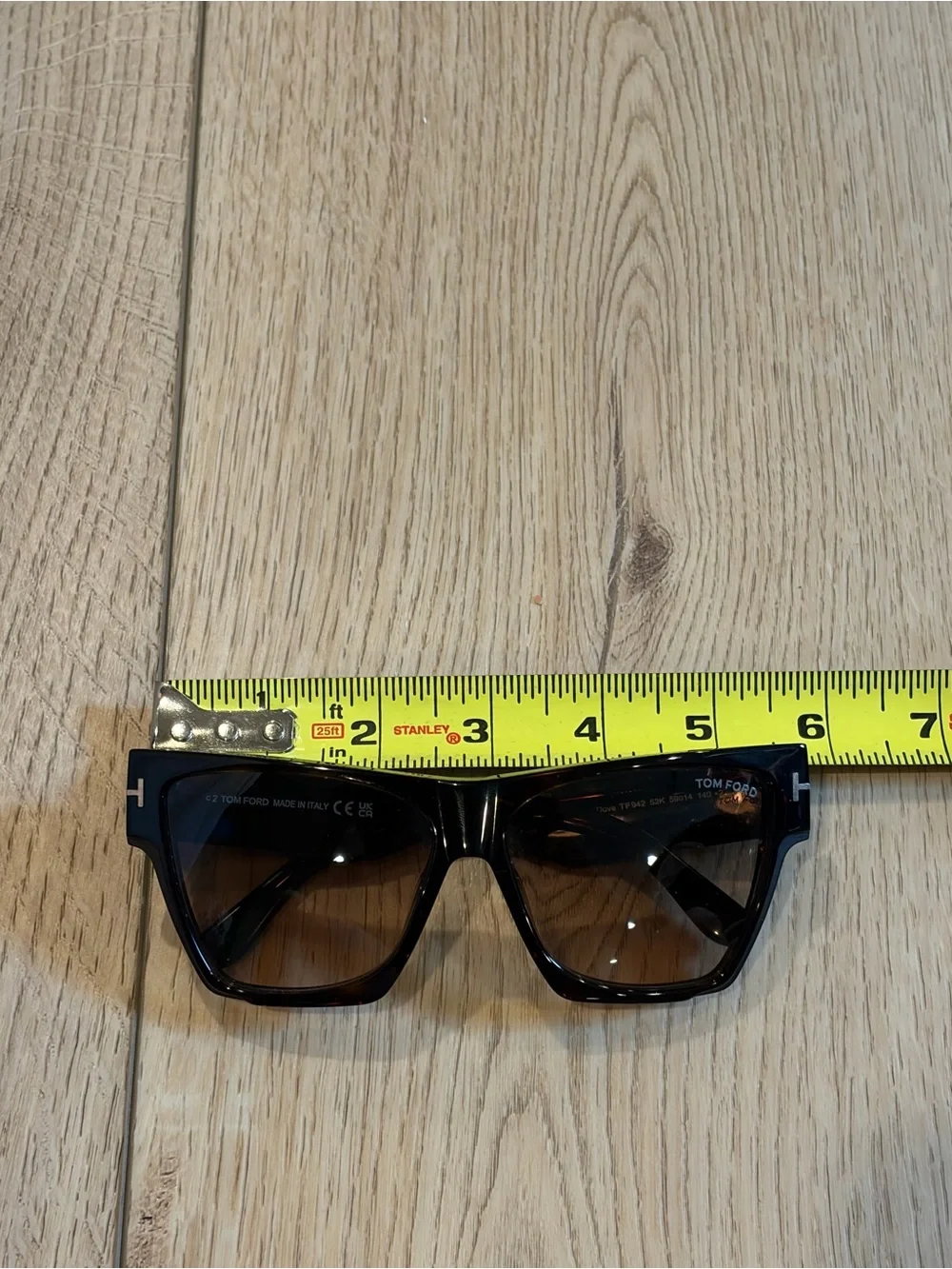 Tom Ford Dove TF942 Oversized Cat Eye Sunglasses Made in Italy